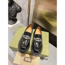 Gucci Leather Shoes